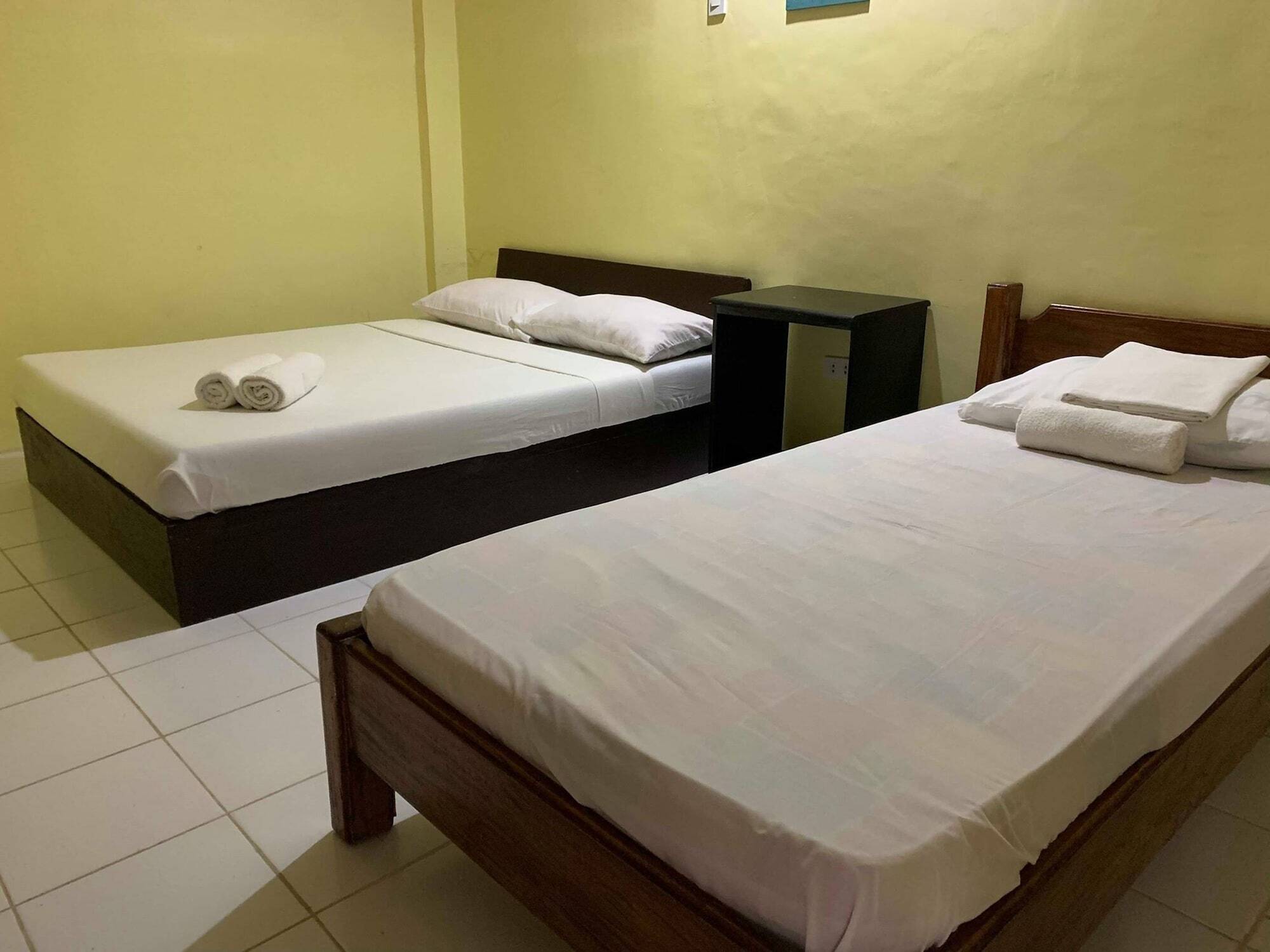 El Moro Beach Resort (Adults Only) Balabag  Esterno foto